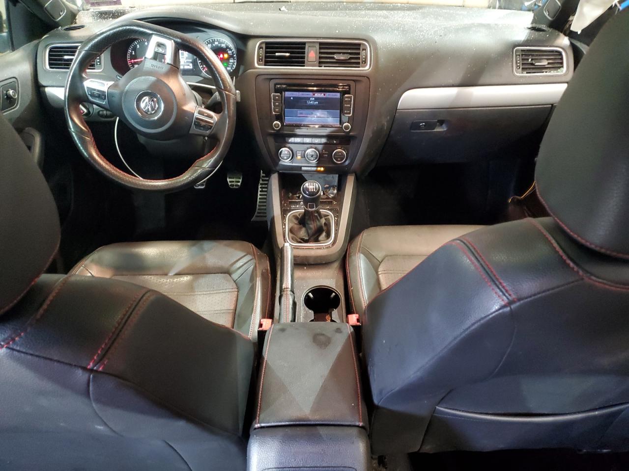 2014 Volkswagen Jetta - Image 8