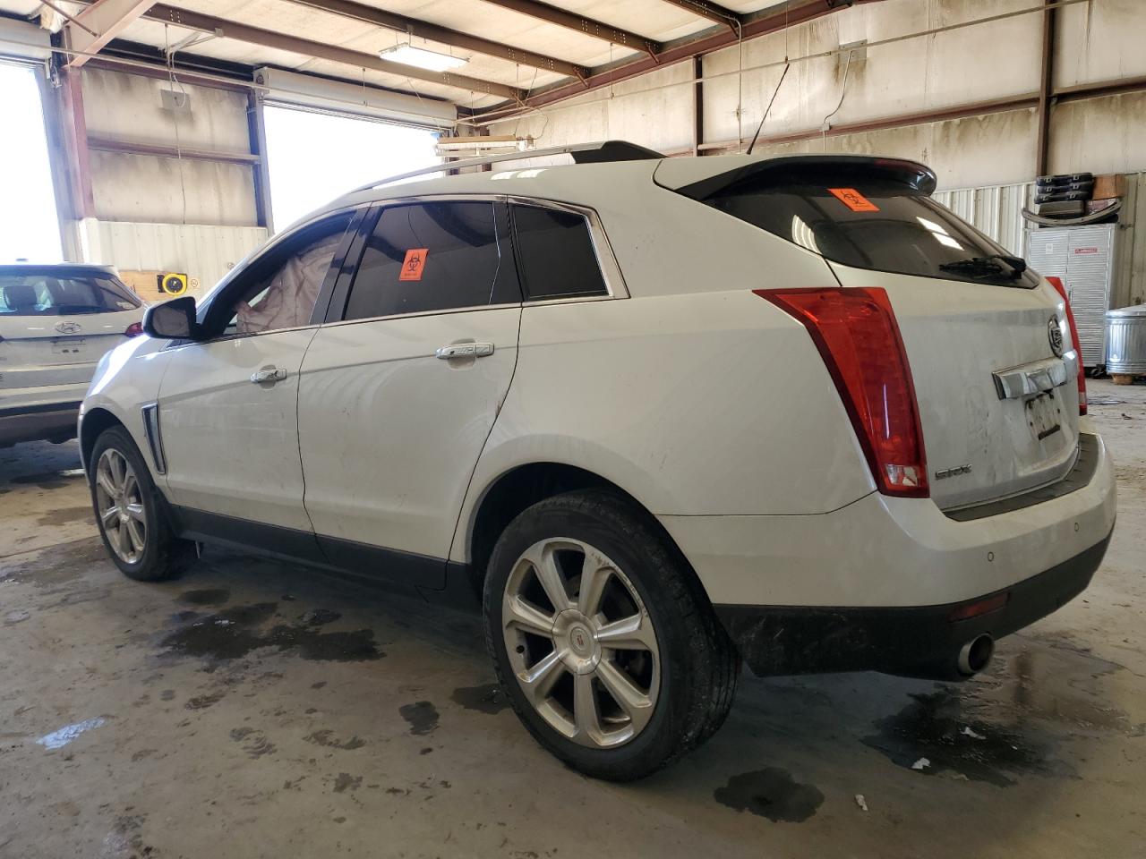 2015 Cadillac SRX - Image 2