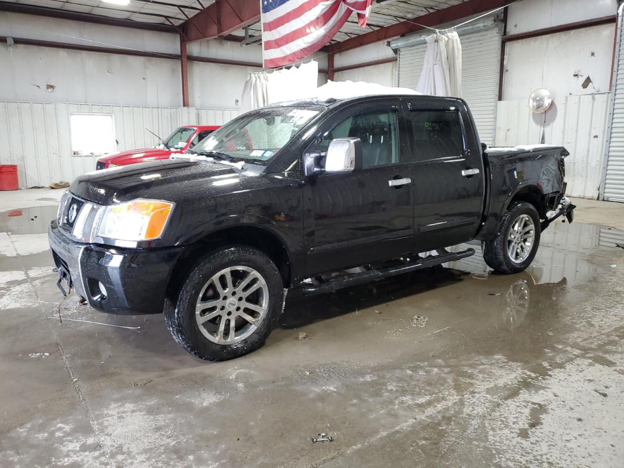 2014 Nissan Titan - Image 1