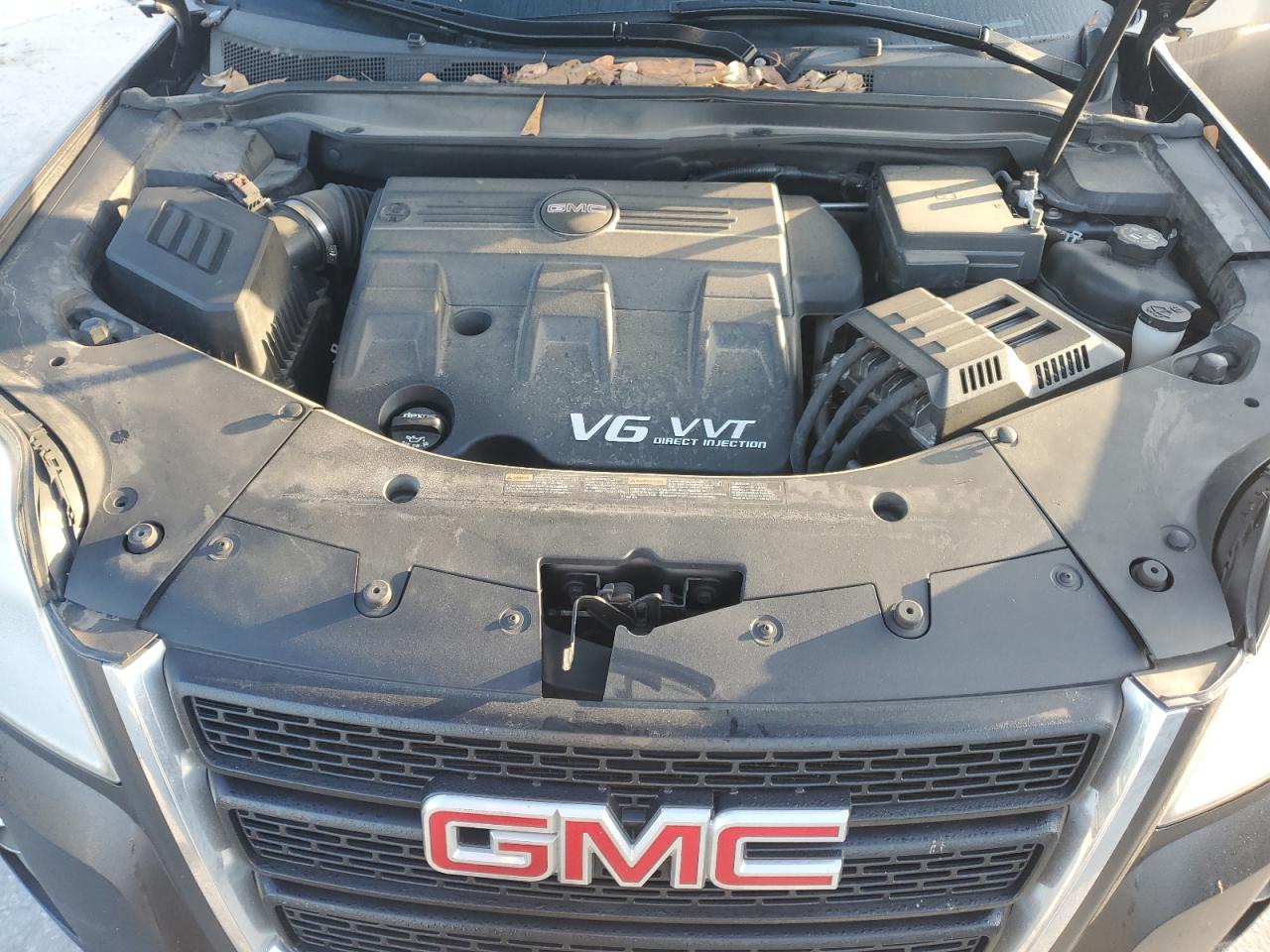2015 GMC Terrain - Image 13