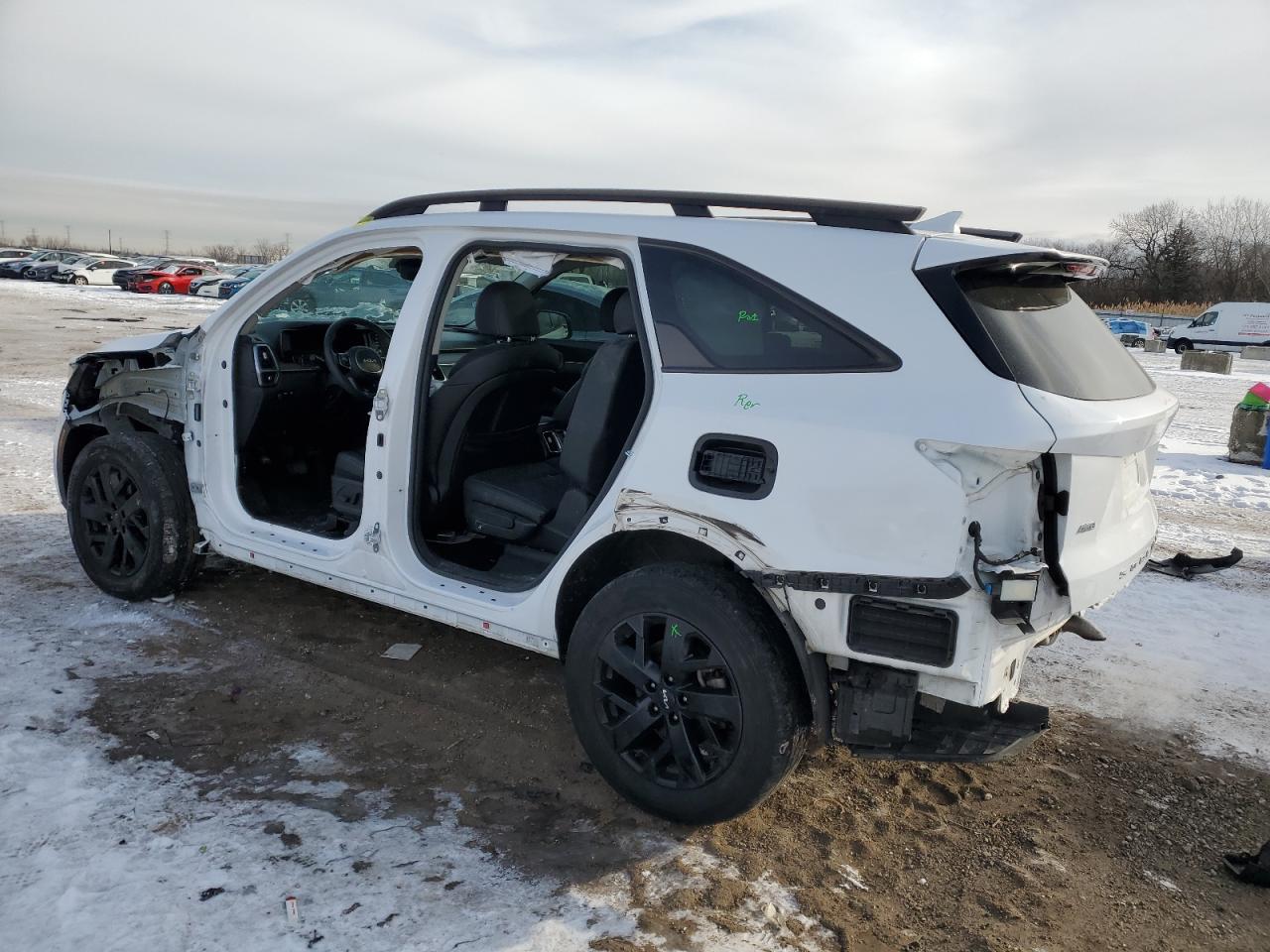 2022 Kia Sorento - Image 2