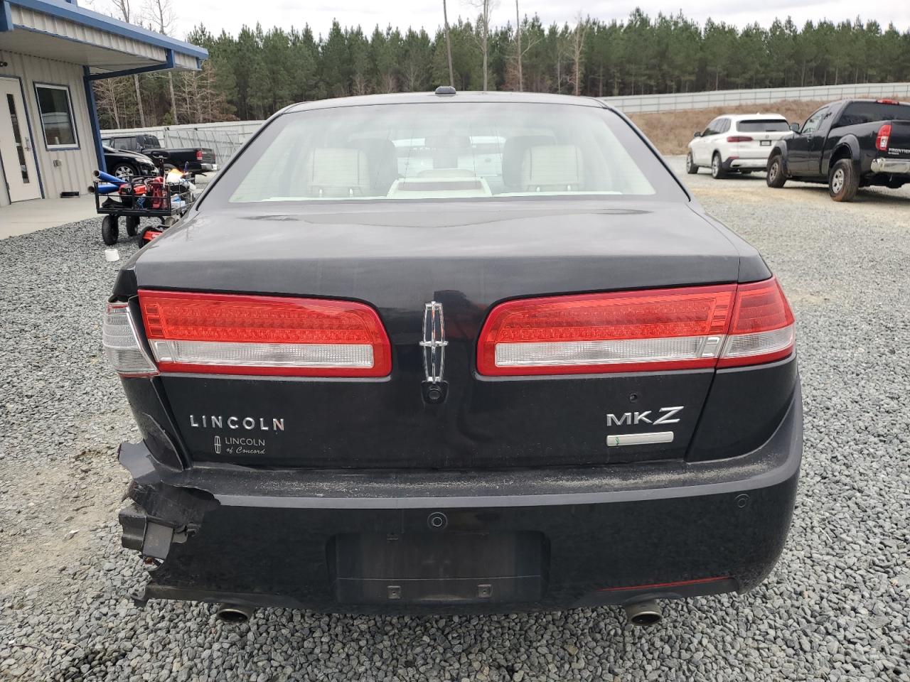 2012 Lincoln MKZ - Image 6