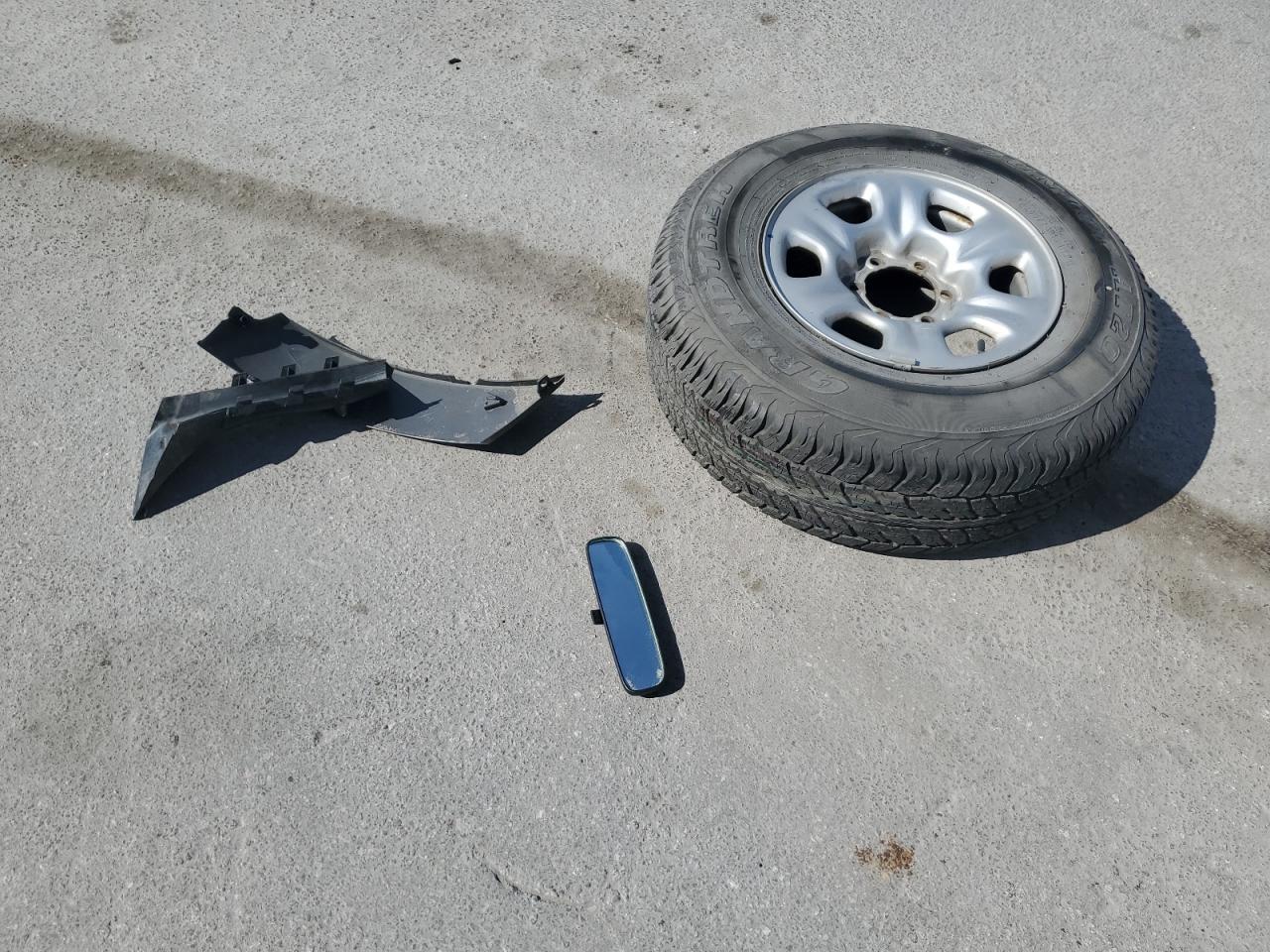 2003 Toyota 4Runner - Image 13