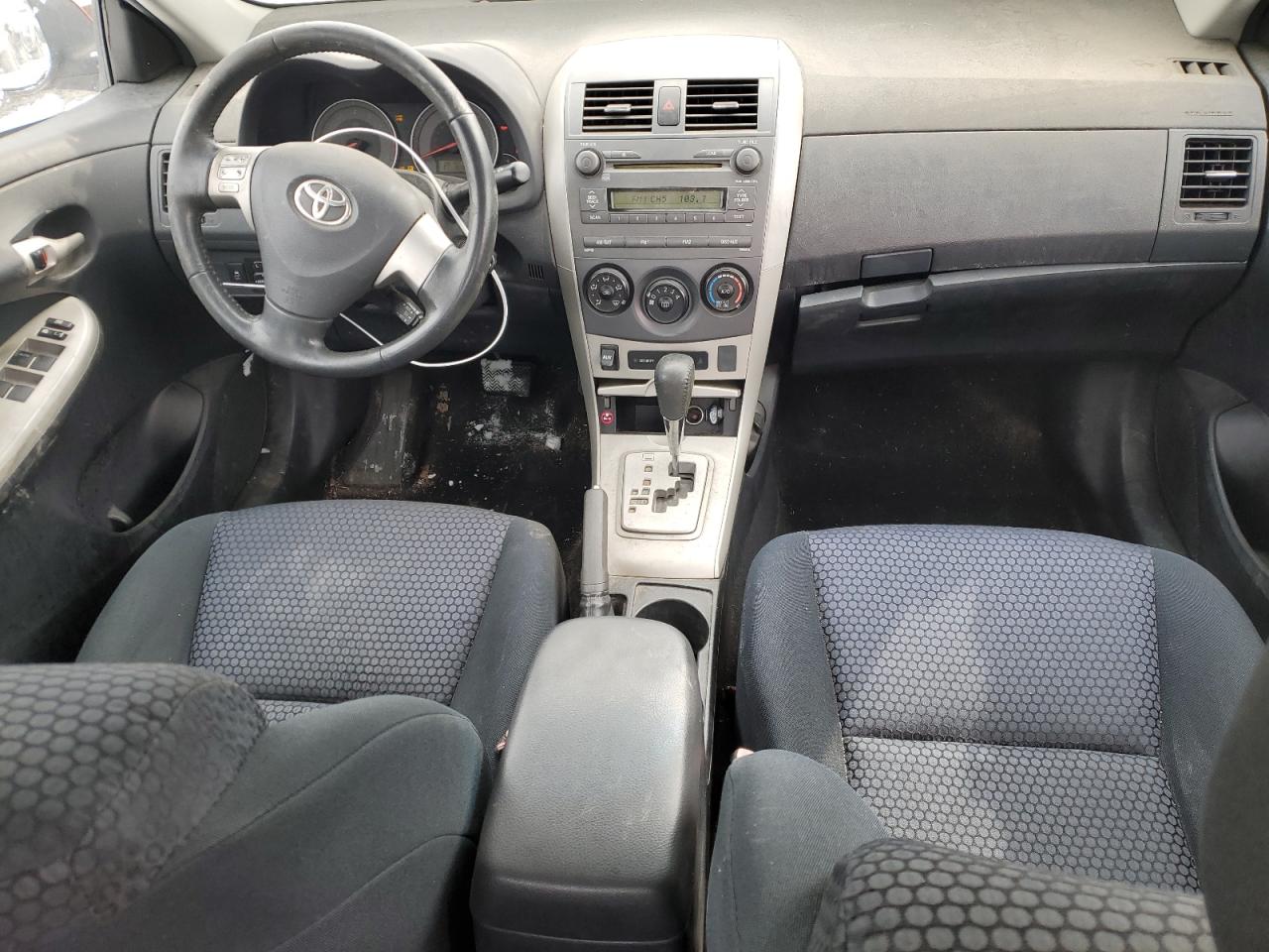 2009 Toyota Corolla - Image 8