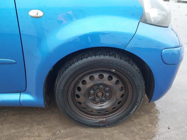 2010 TOYOTA AYGO BLUE