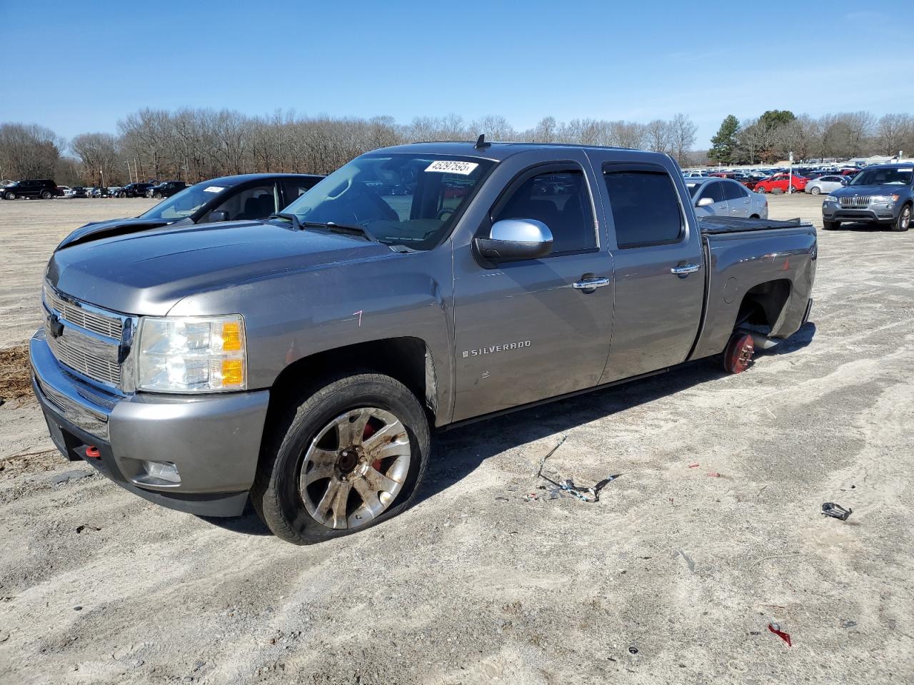 2009 Chevrolet Silverado - Image 1