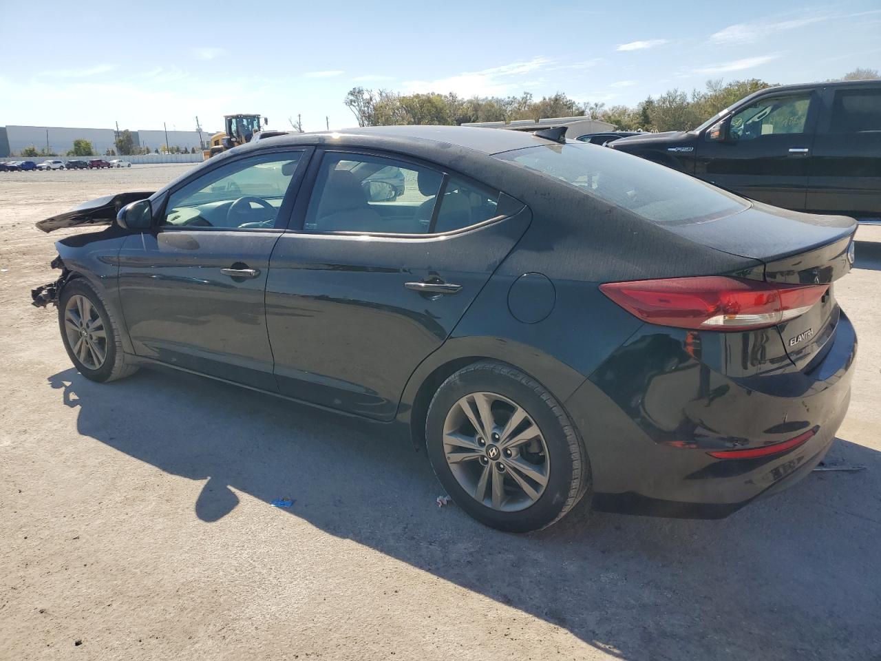 2018 Hyundai Elantra - Image 2