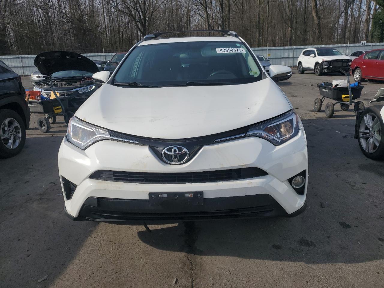 2016 Toyota RAV 4 - Image 5