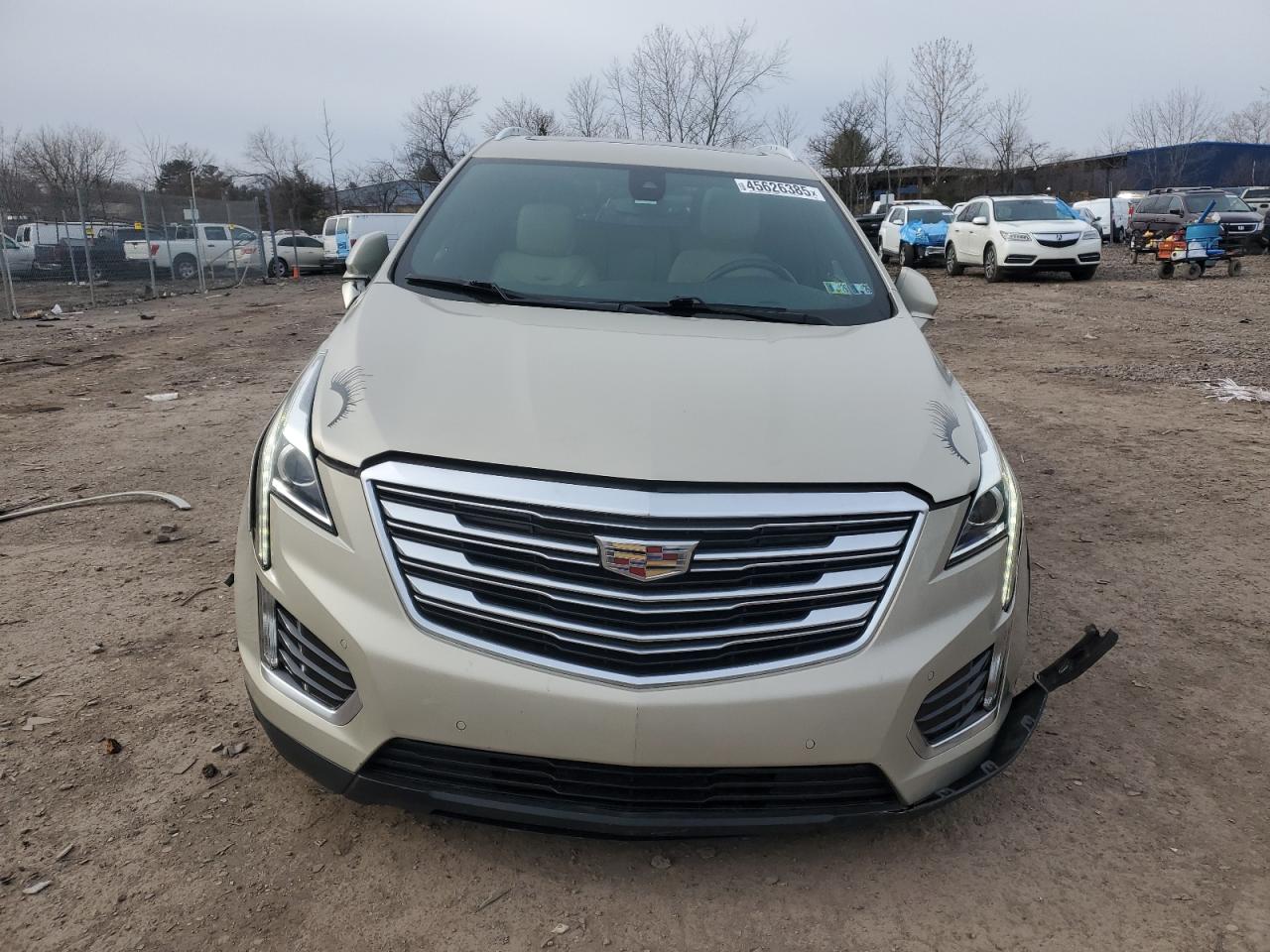 2017 Cadillac XT5 - Image 5