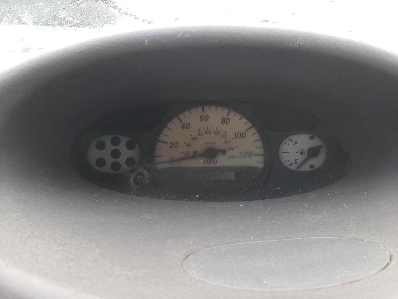 2000 Toyota Echo - Image 9