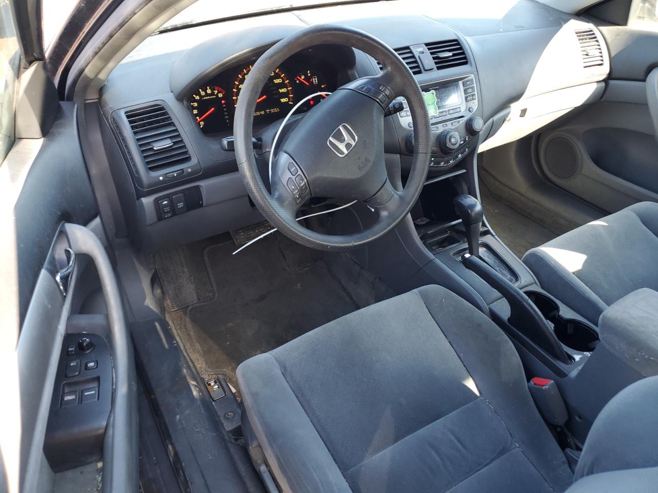 2006 Honda Accord - Image 8