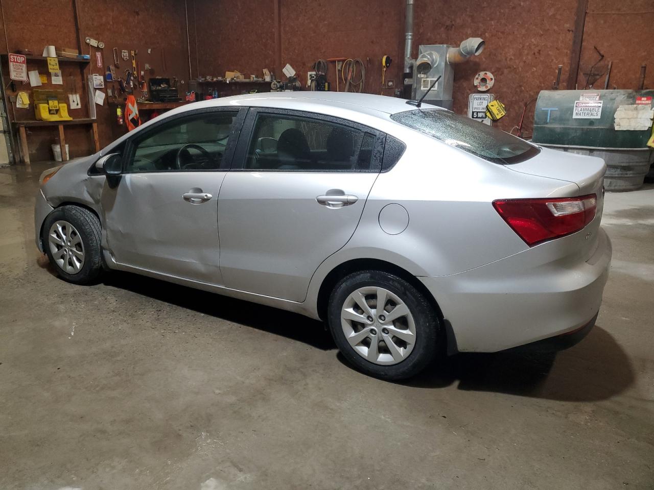 2017 Kia Rio - Image 2
