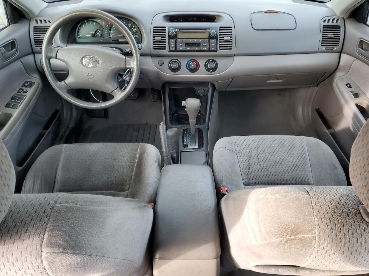 2003 Toyota Camry - Image 8
