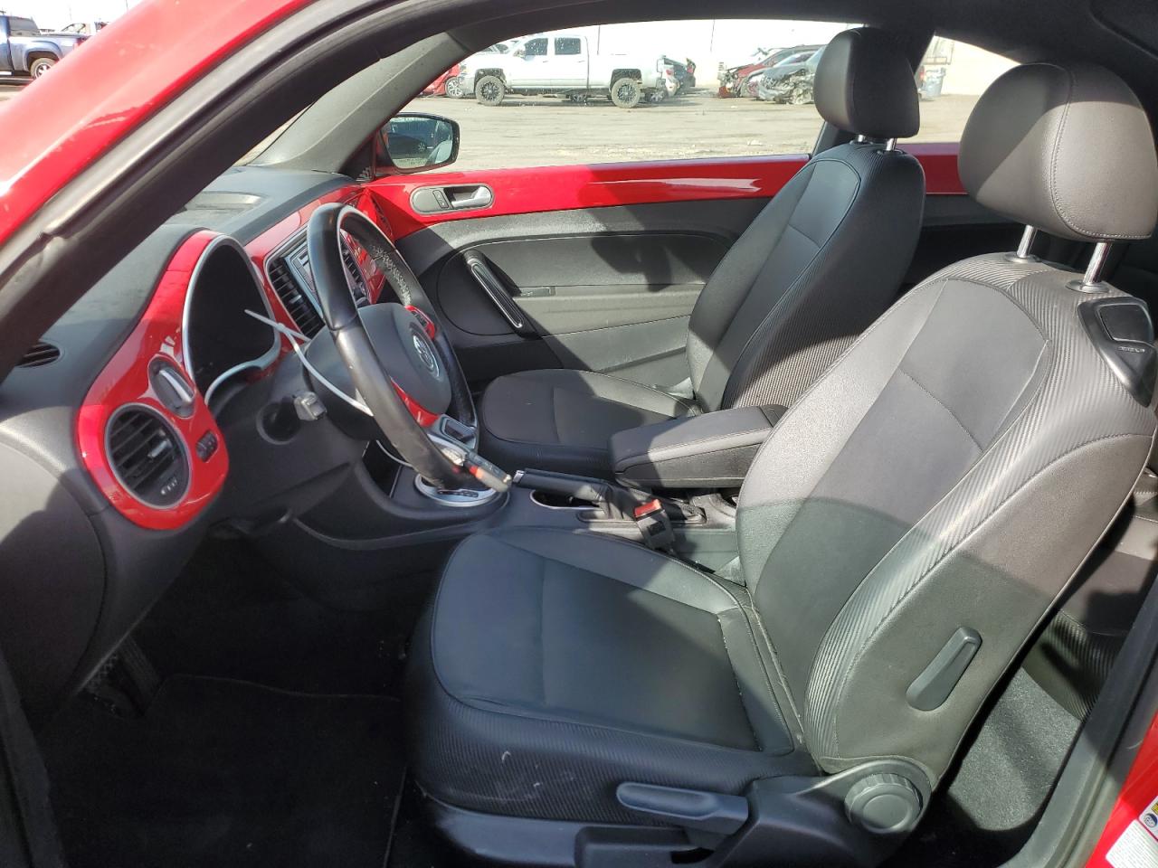 2016 Volkswagen Beetle - Image 7
