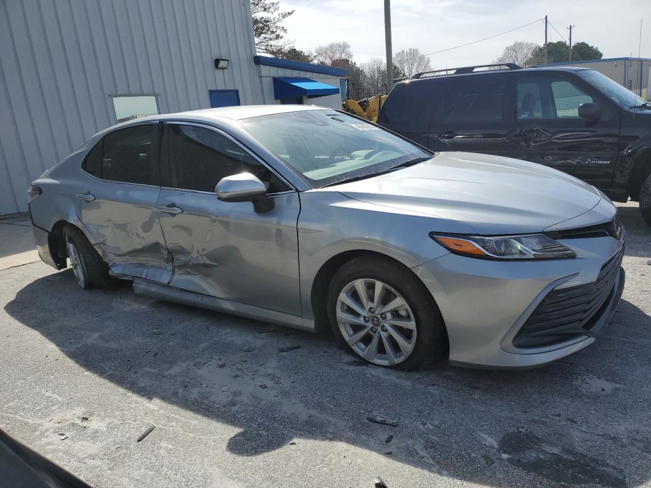 2023 Toyota Camry - Image 4