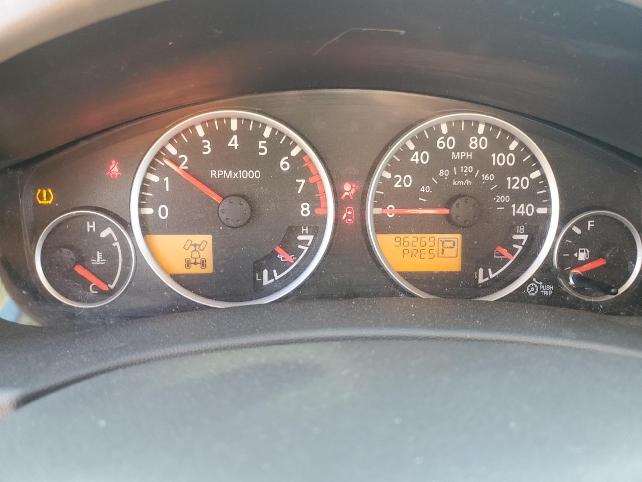 2014 Nissan Navara (Frontier) - Image 9