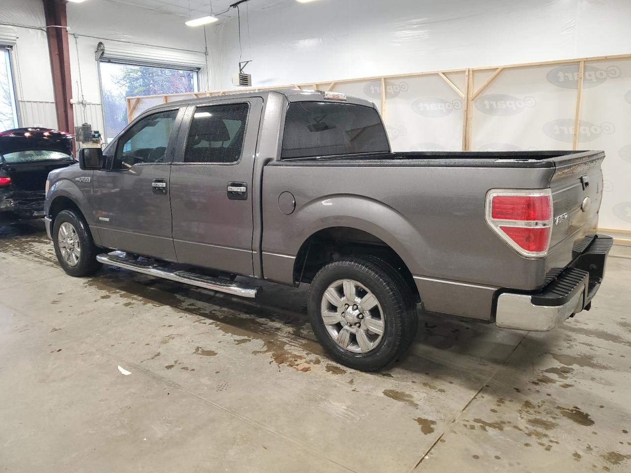2011 Ford F-150 - Image 2
