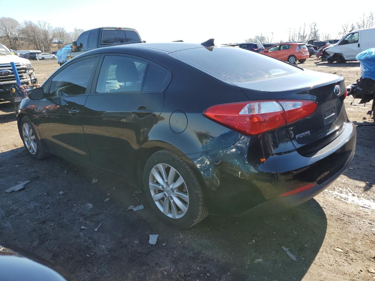 2015 Kia Forte - Image 2