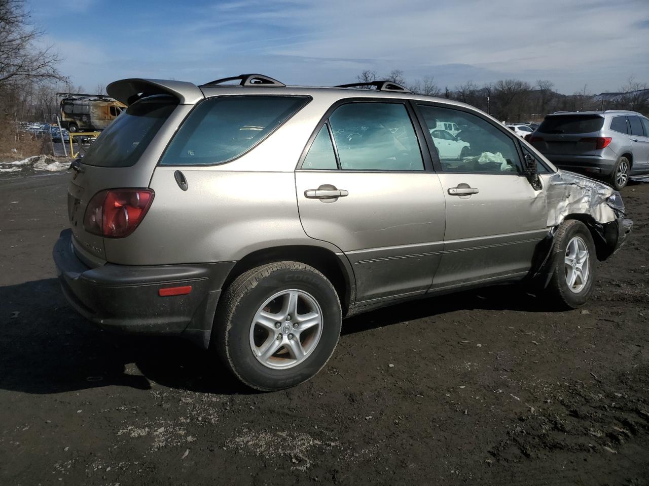 2000 Lexus RX - Image 3