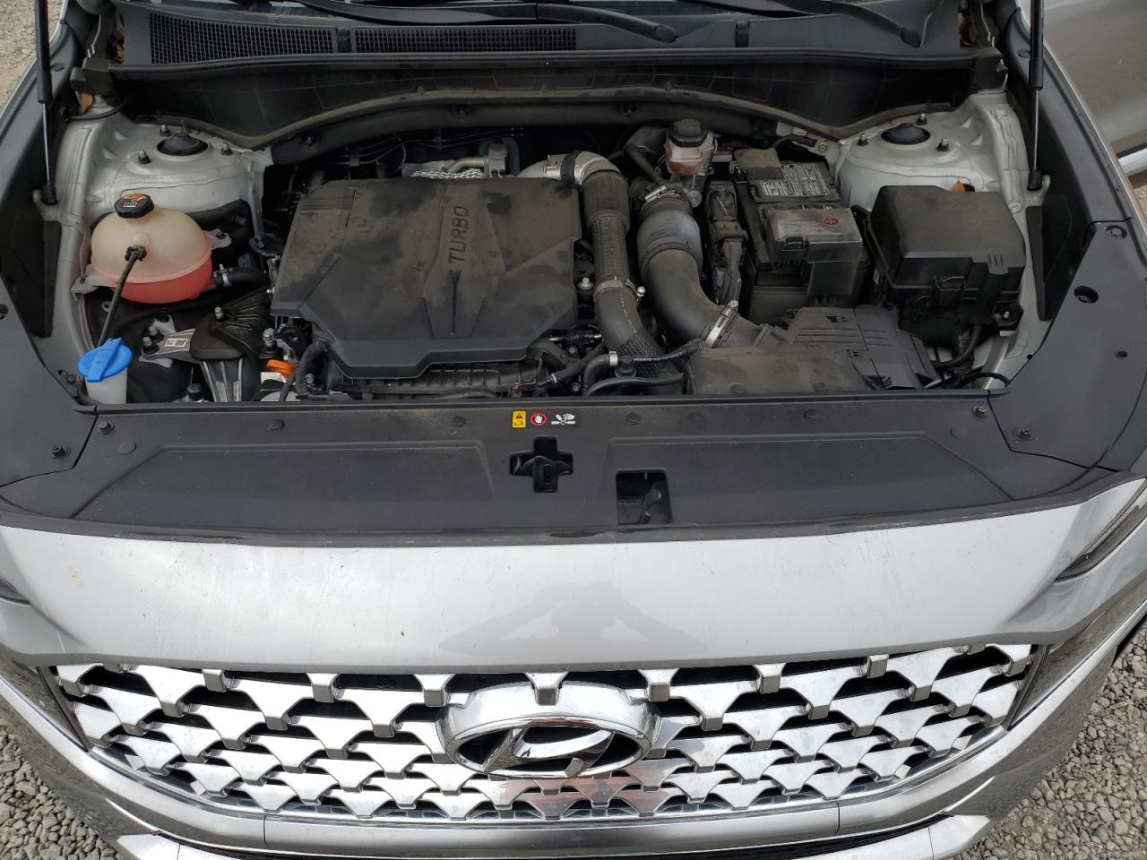 2021 Hyundai Santa Fe - Image 14