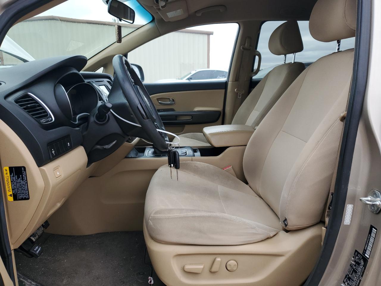 2015 Kia Sedona - Image 7