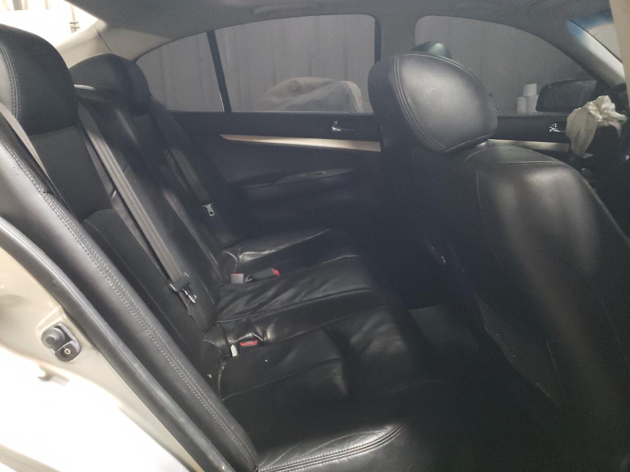 2008 Infiniti G - Image 10