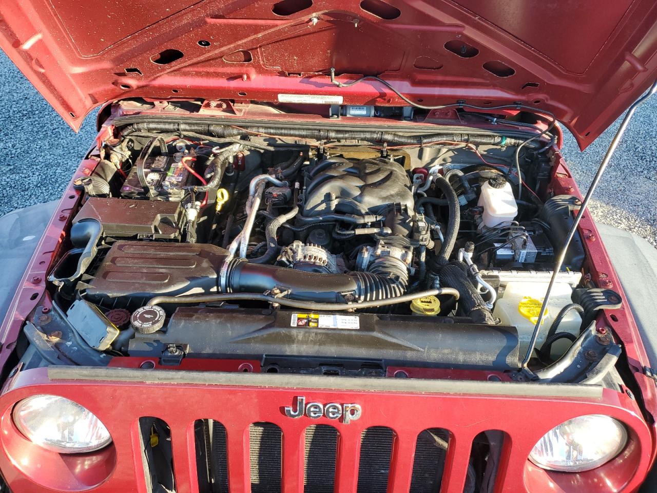 2012 Jeep Wrangler - Image 12