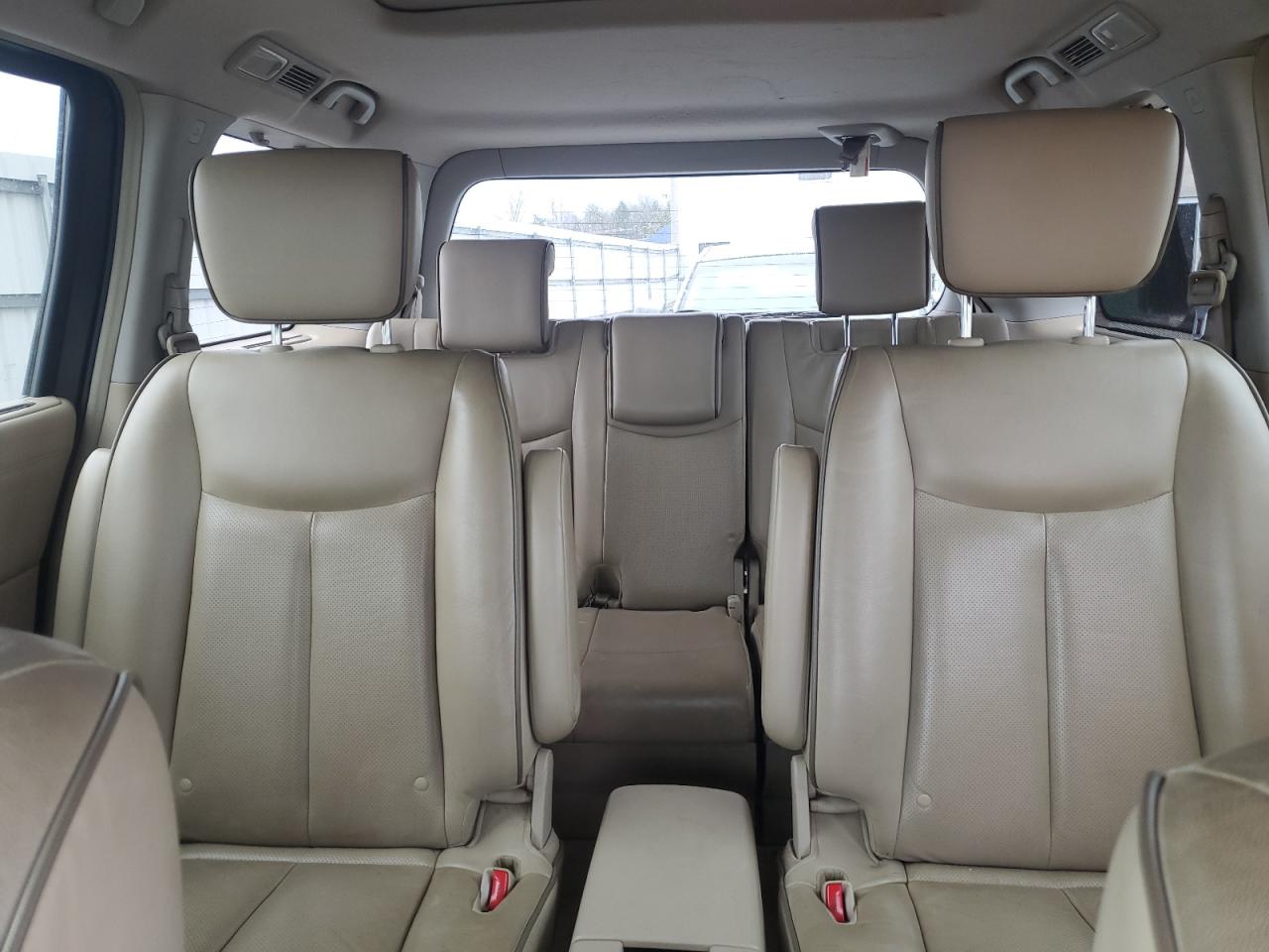 2011 Nissan Quest - Image 10