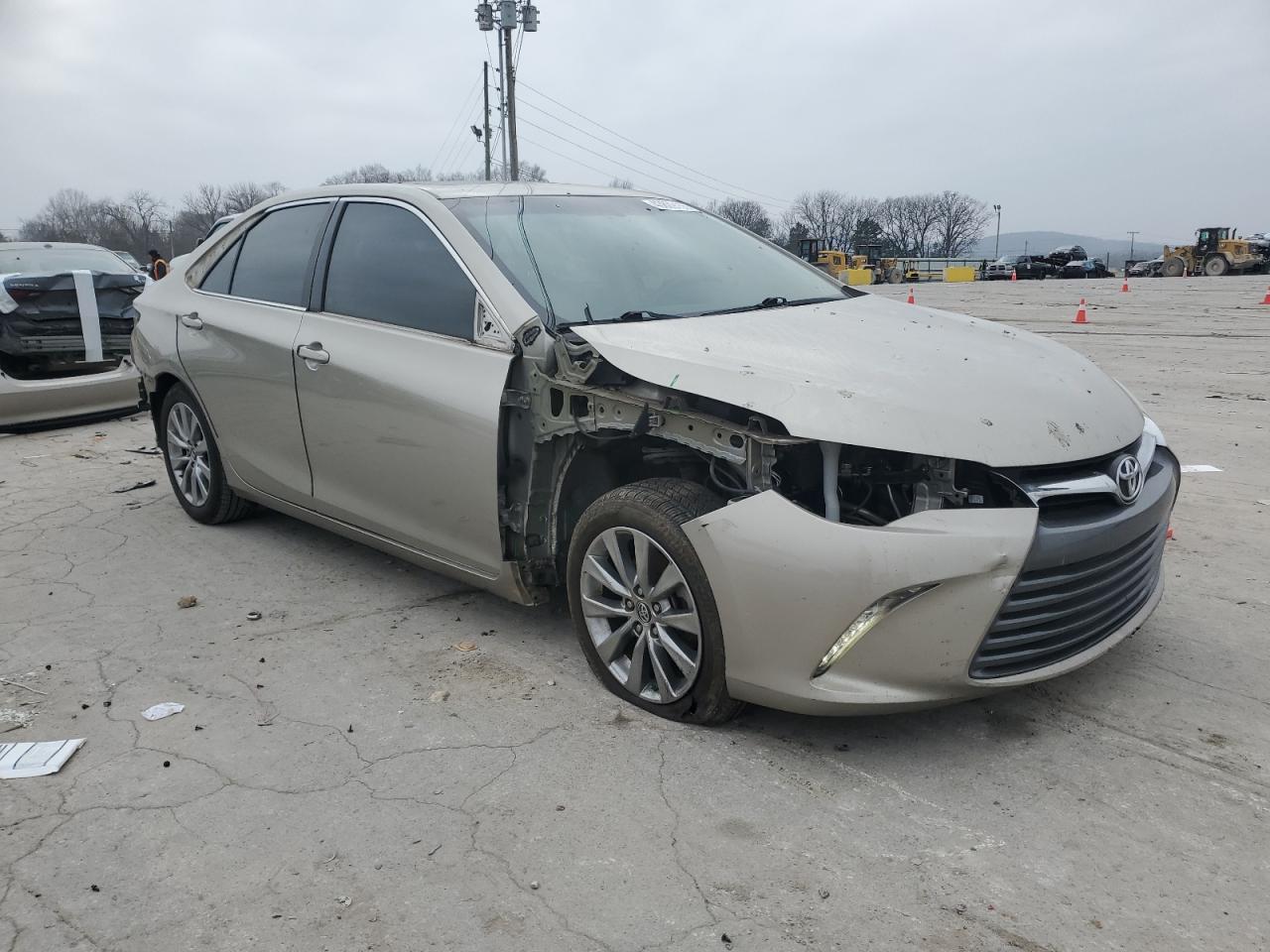 2015 Toyota Camry - Image 4