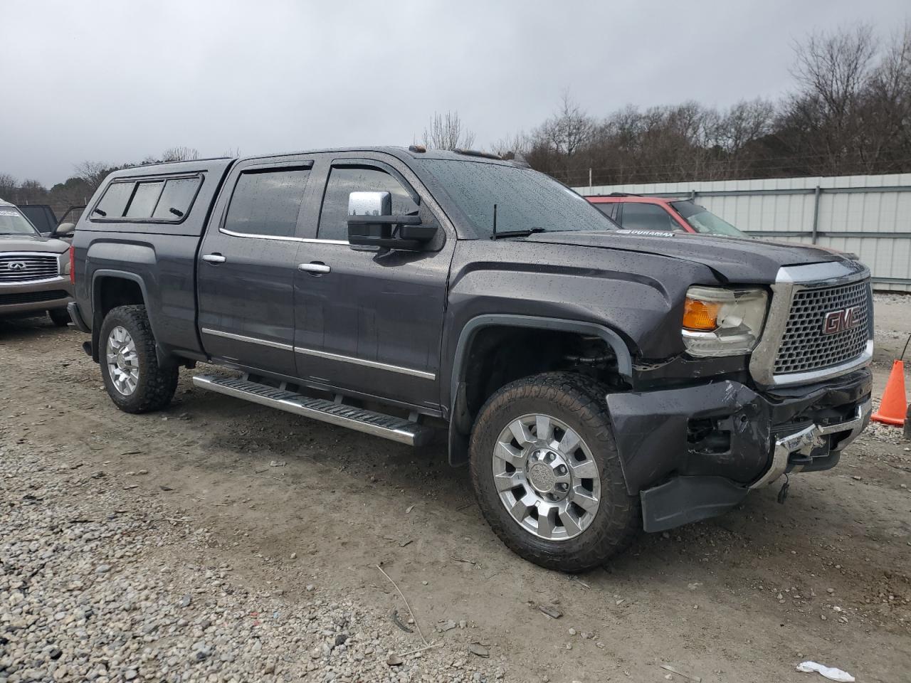 2015 GMC Sierra - Image 4