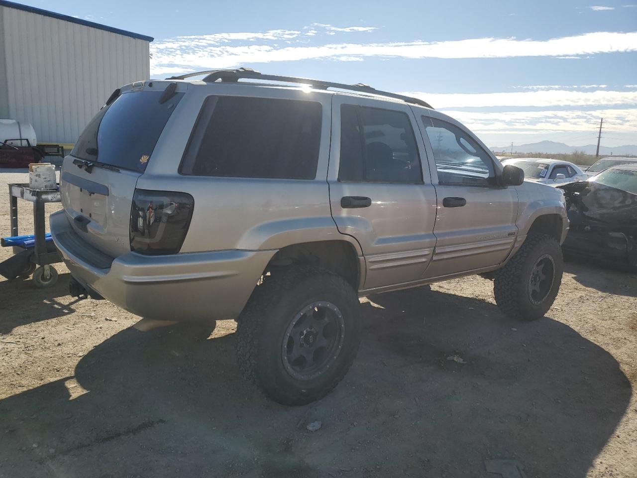 2004 Jeep Grand Cherokee - Image 3