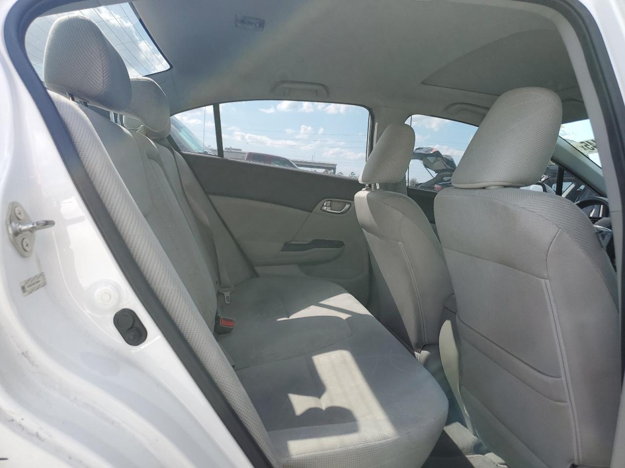 2012 Honda Civic - Image 10