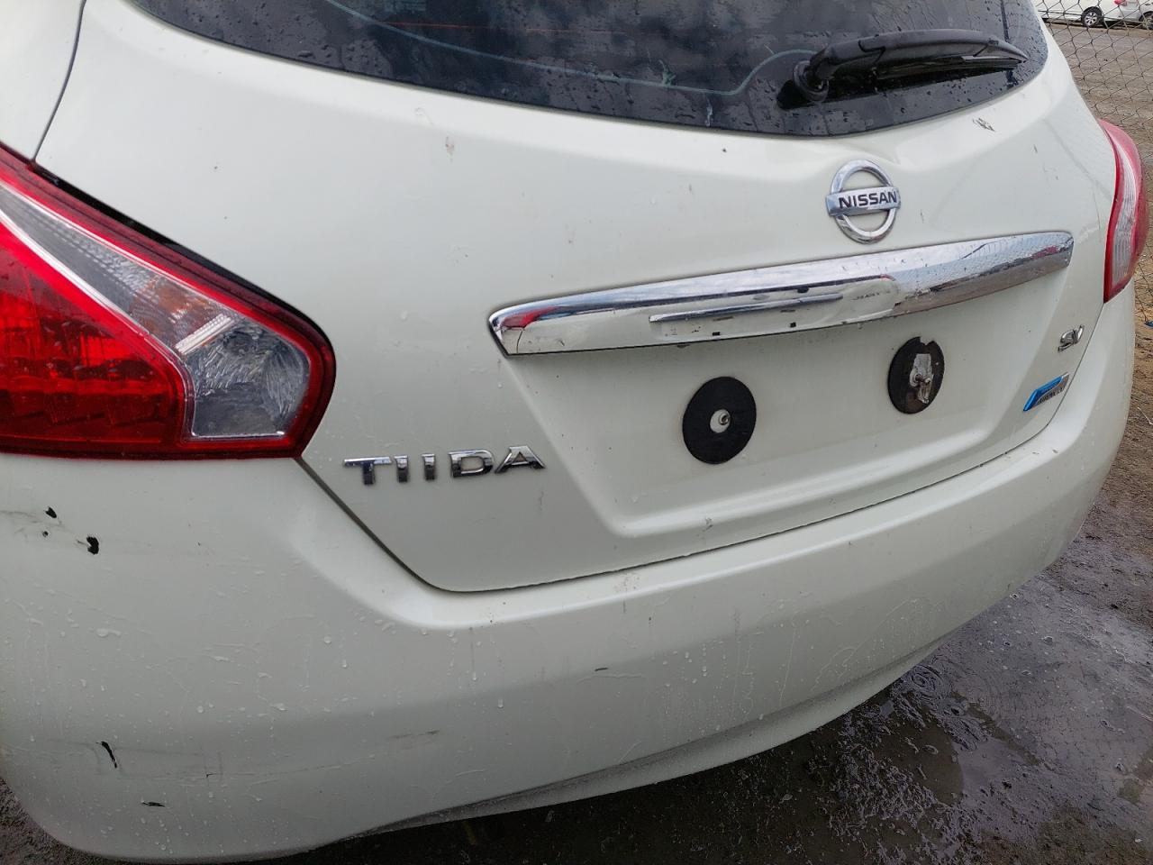 MNTBC2C90G6008802 - 2016 Nissan TIIDA - #45433645