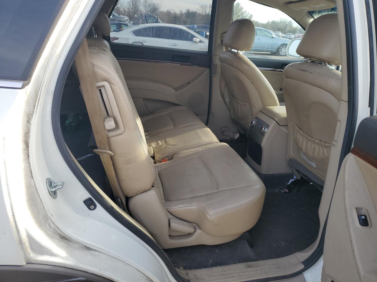 2010 Hyundai Veracruz - Image 11