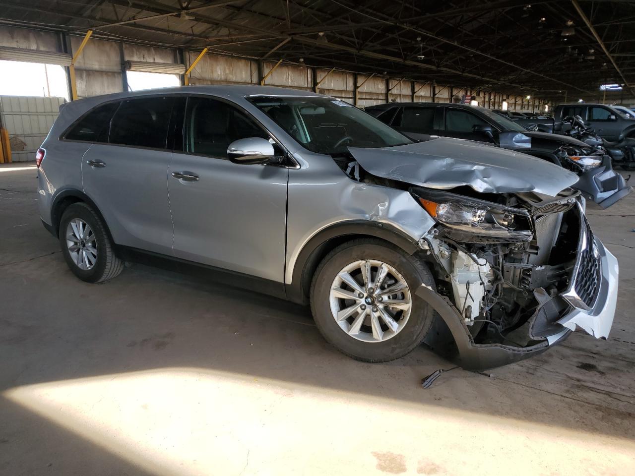 2019 Kia Sorento - Image 4