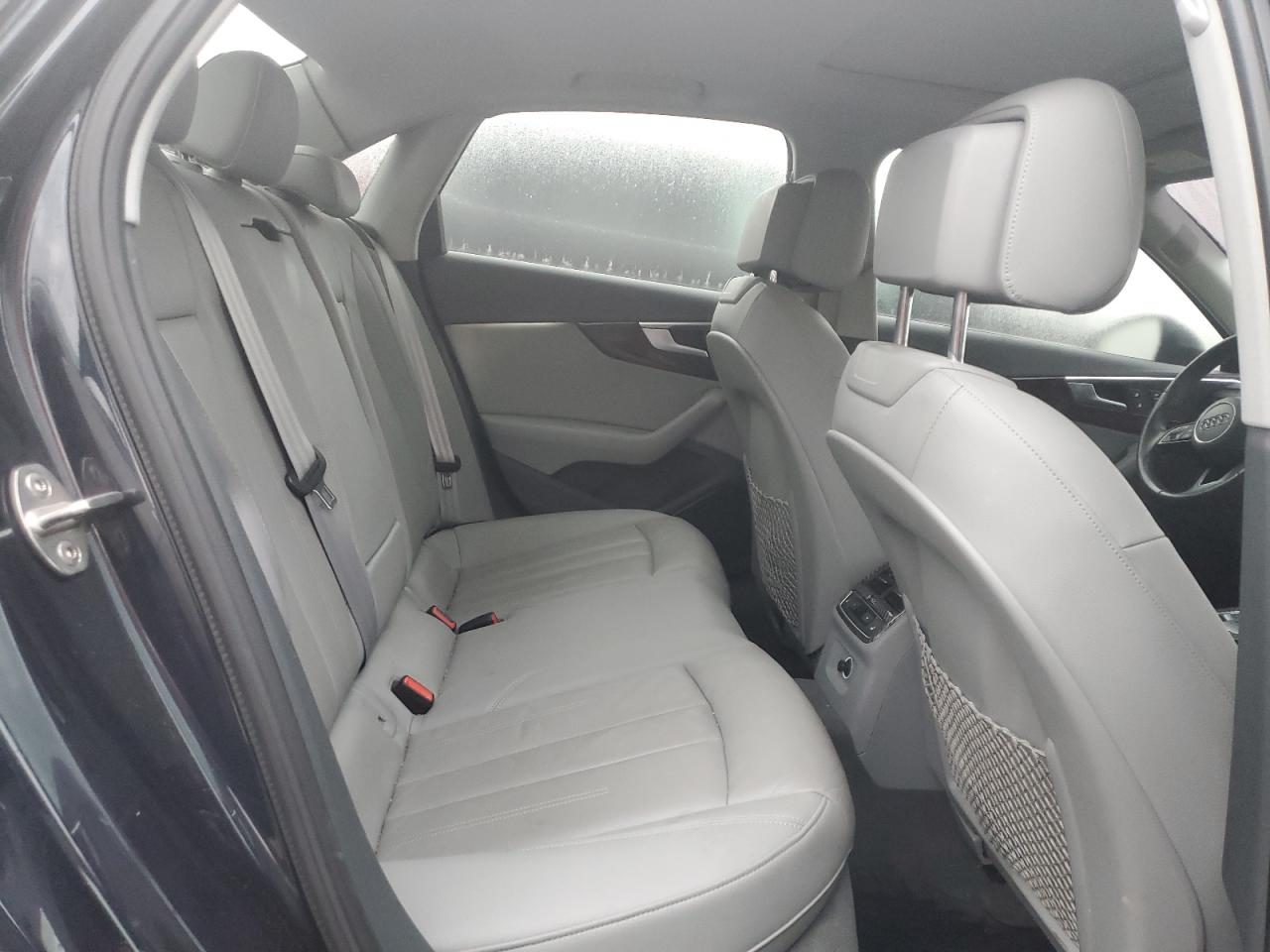 2017 Audi A4 - Image 10