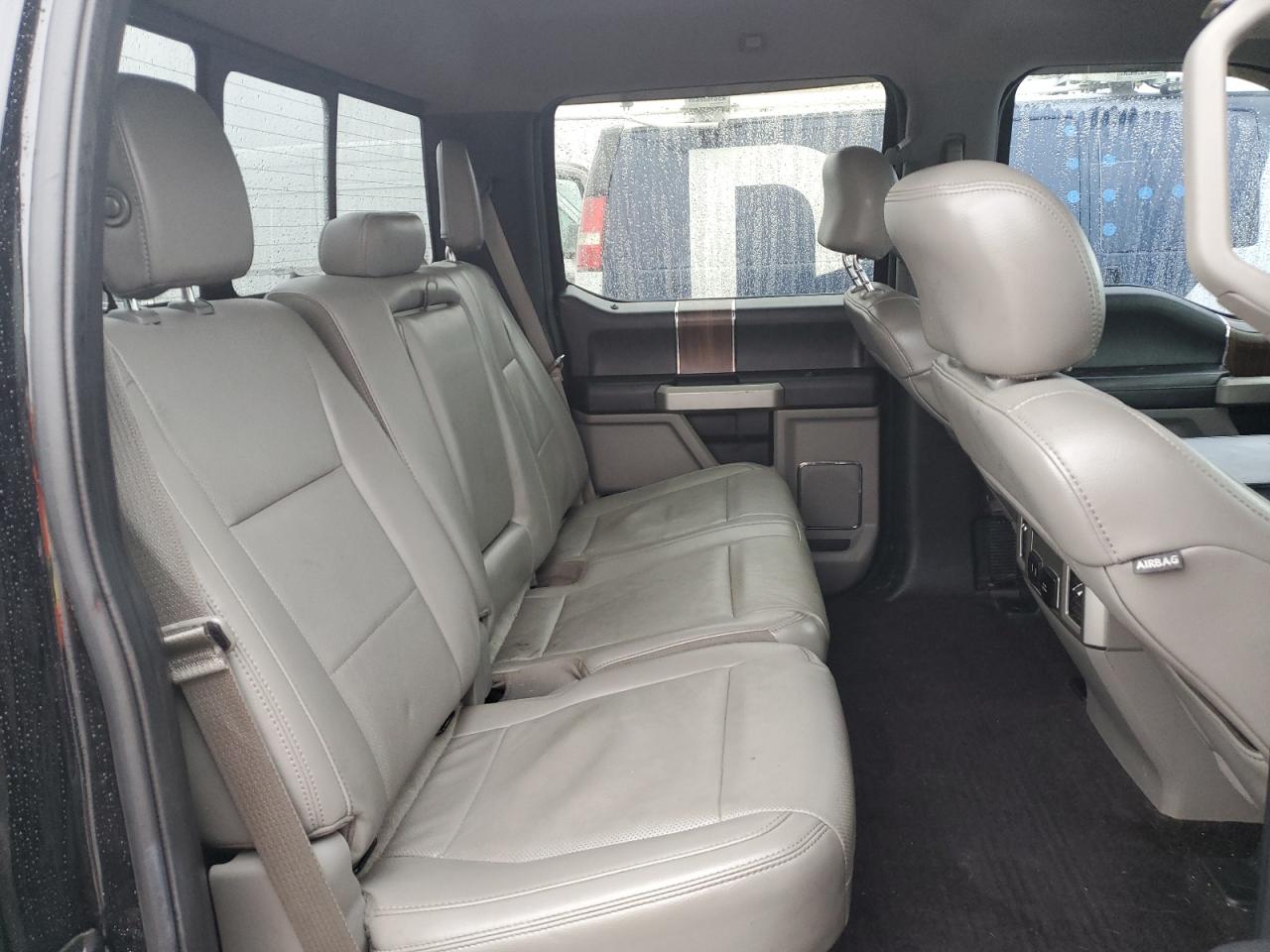 2017 Ford F-150 - Image 10