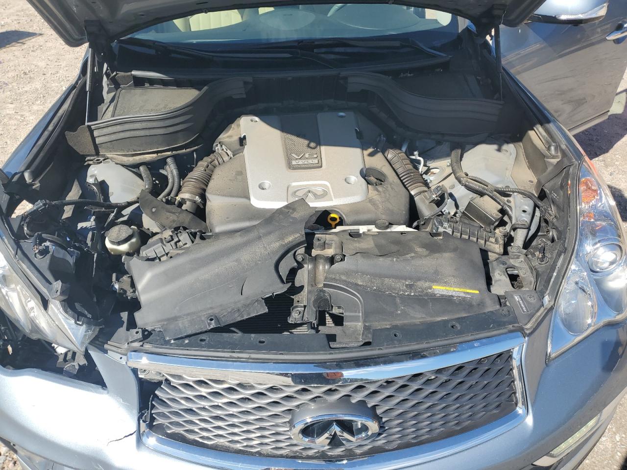 2016 Infiniti QX50 - Image 12