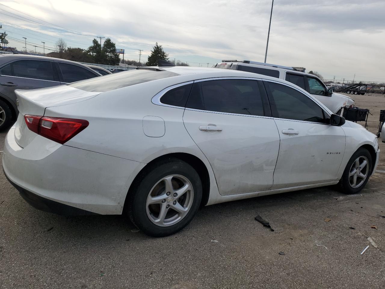 2017 Chevrolet Malibu - Image 3