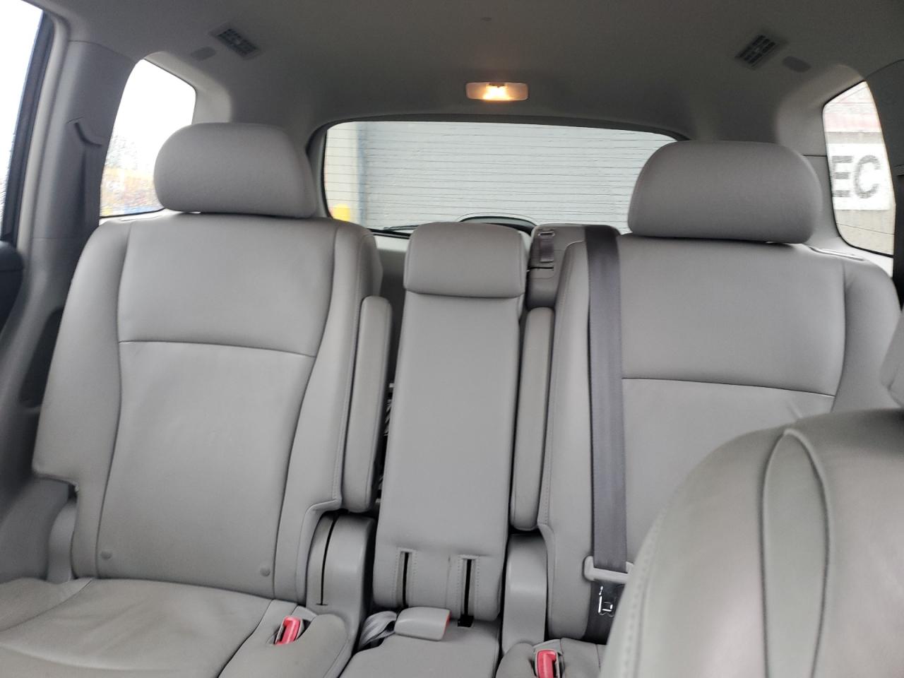 2008 Toyota Highlander - Image 10