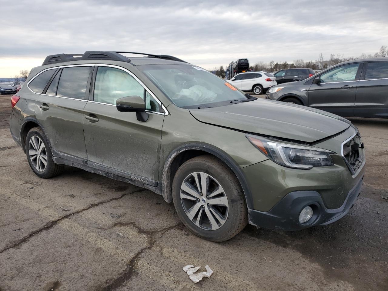 2018 Subaru Outback - Image 4