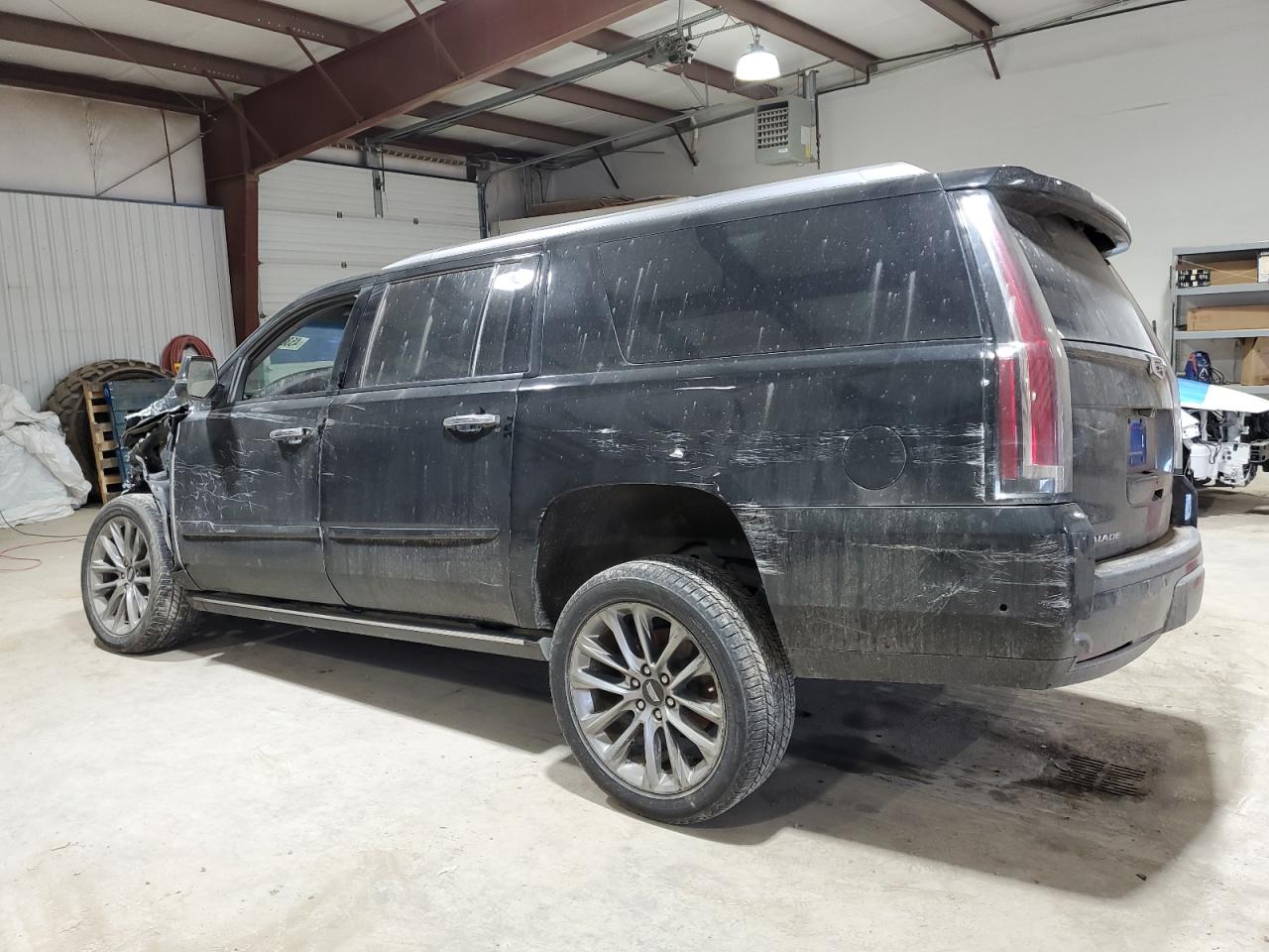 2019 Cadillac Escalade - Image 2