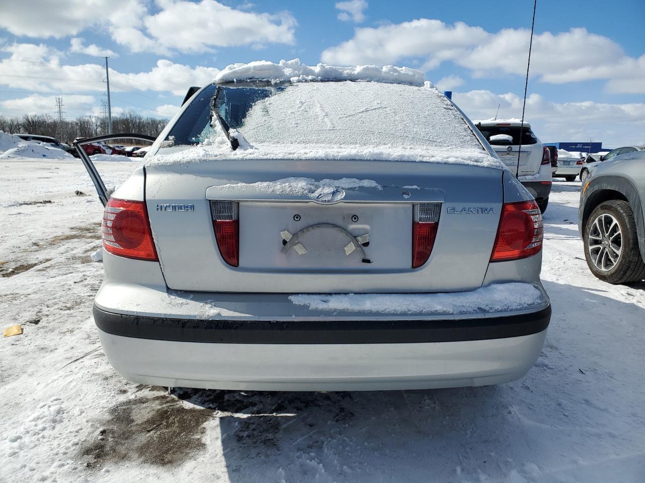 2006 Hyundai Elantra - Image 6