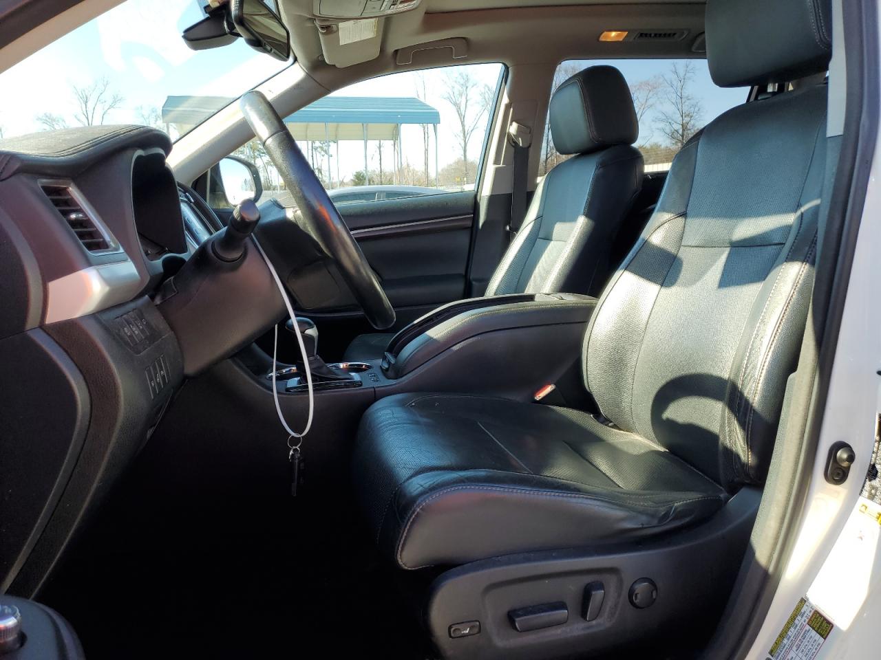 2014 Toyota Highlander - Image 7