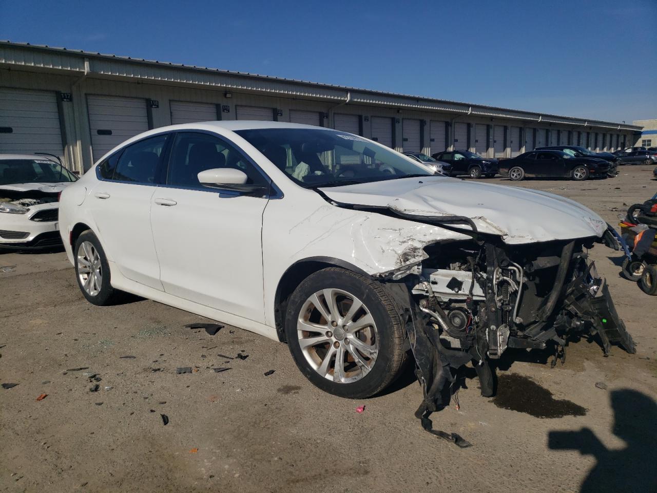 2015 Chrysler 200 - Image 4