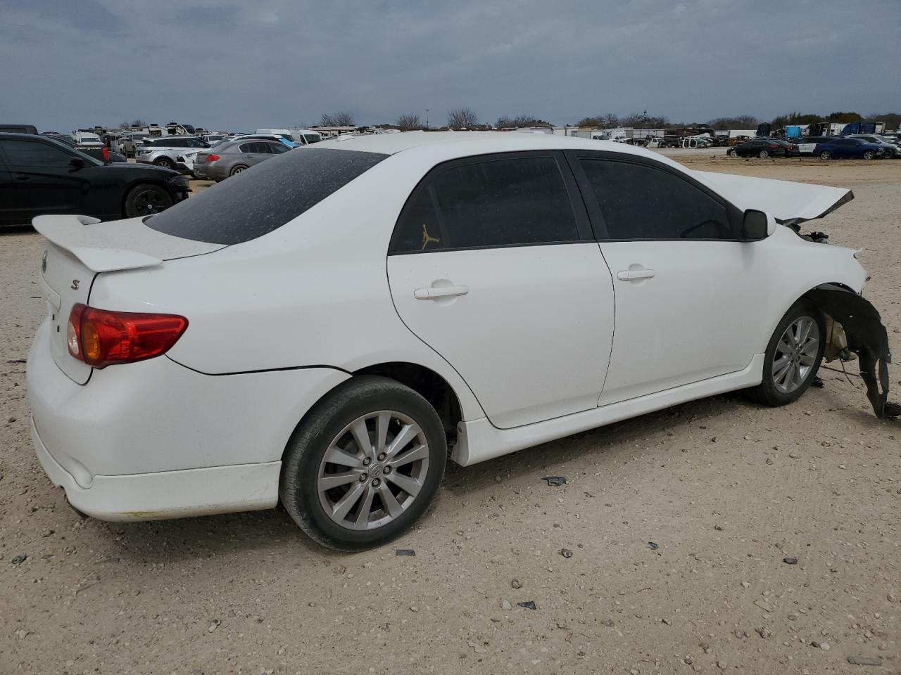 2010 Toyota Corolla - Image 3