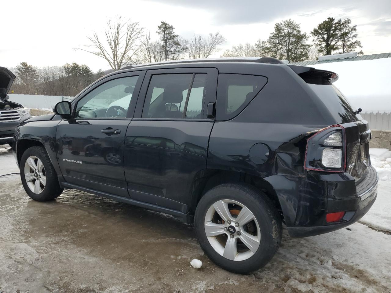 2016 Jeep Compass - Image 2