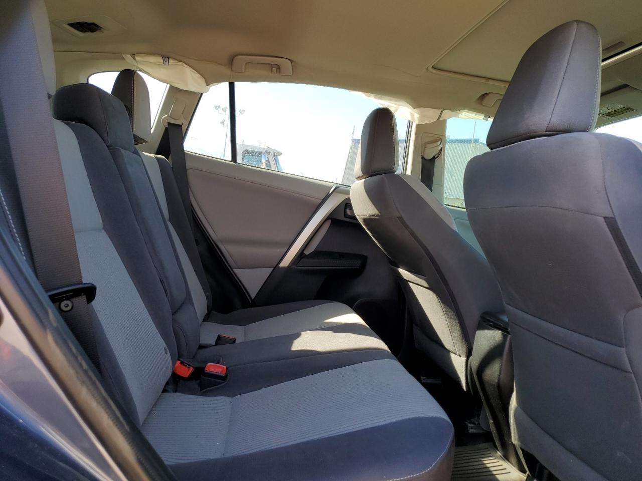 2013 Toyota RAV 4 - Image 11