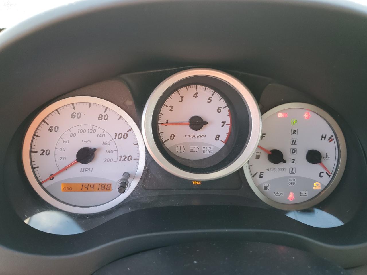 2004 Toyota RAV 4 - Image 9