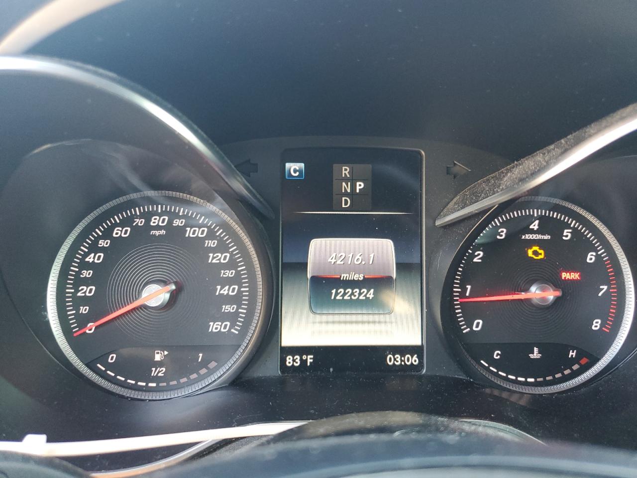 2018 Mercedes-Benz GLC - Image 9